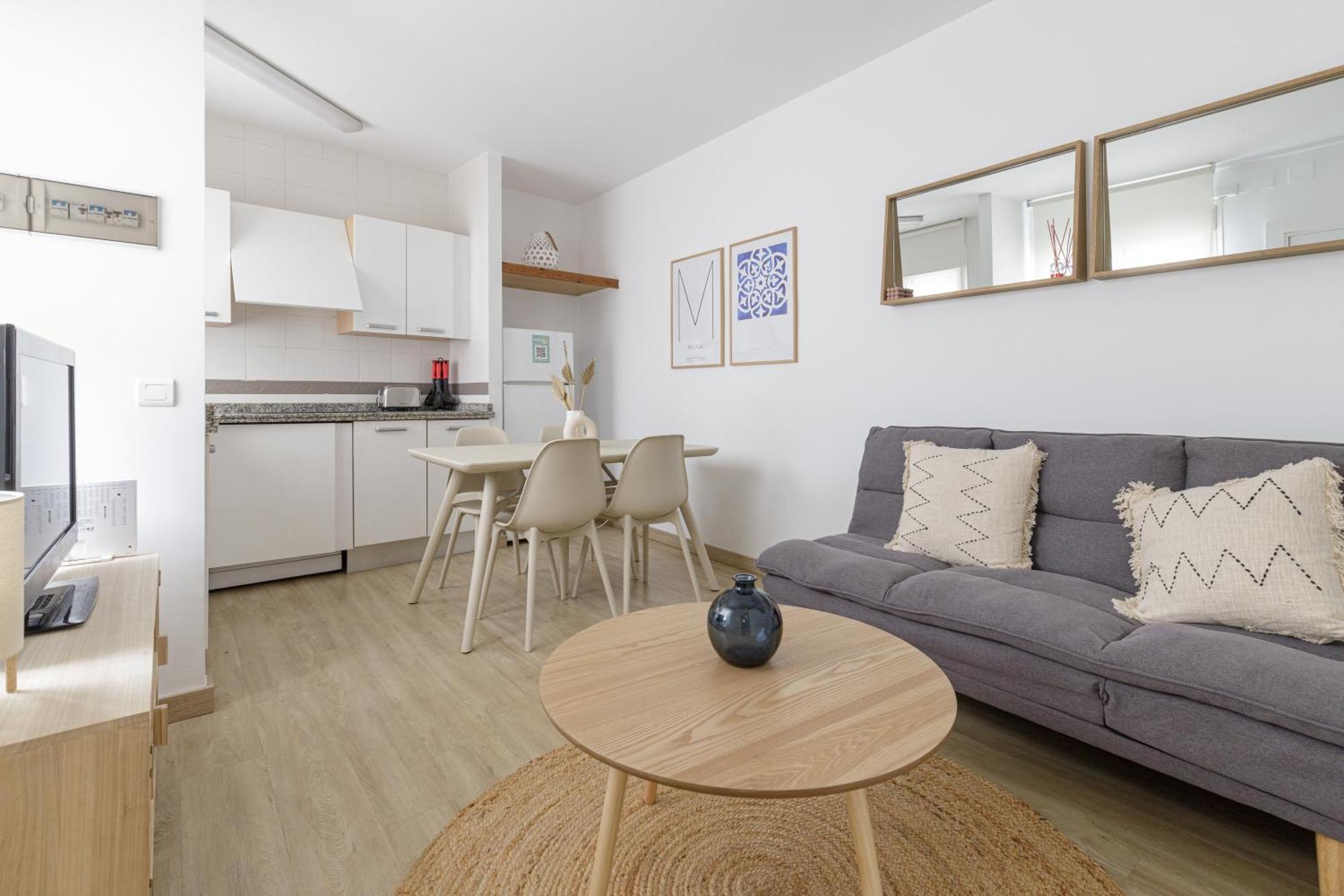 Caterina Pedregalejo Apartment Малага Екстериор снимка