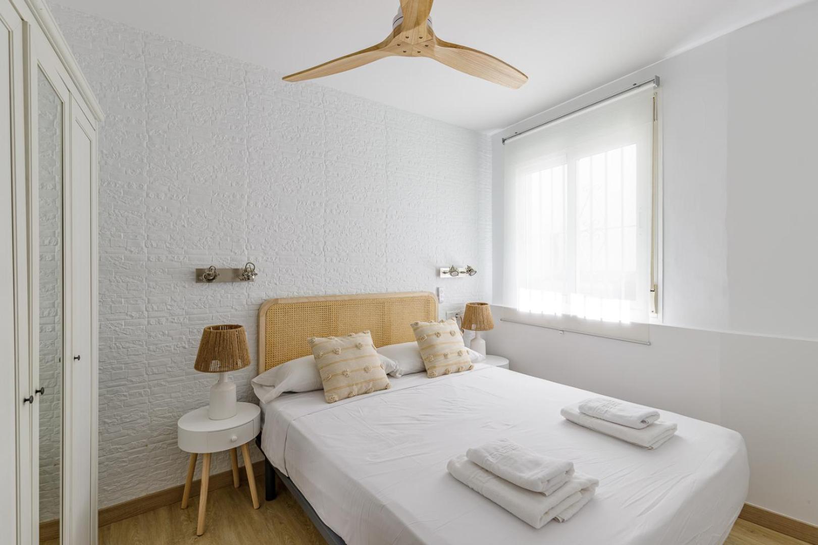 Caterina Pedregalejo Apartment Малага Екстериор снимка